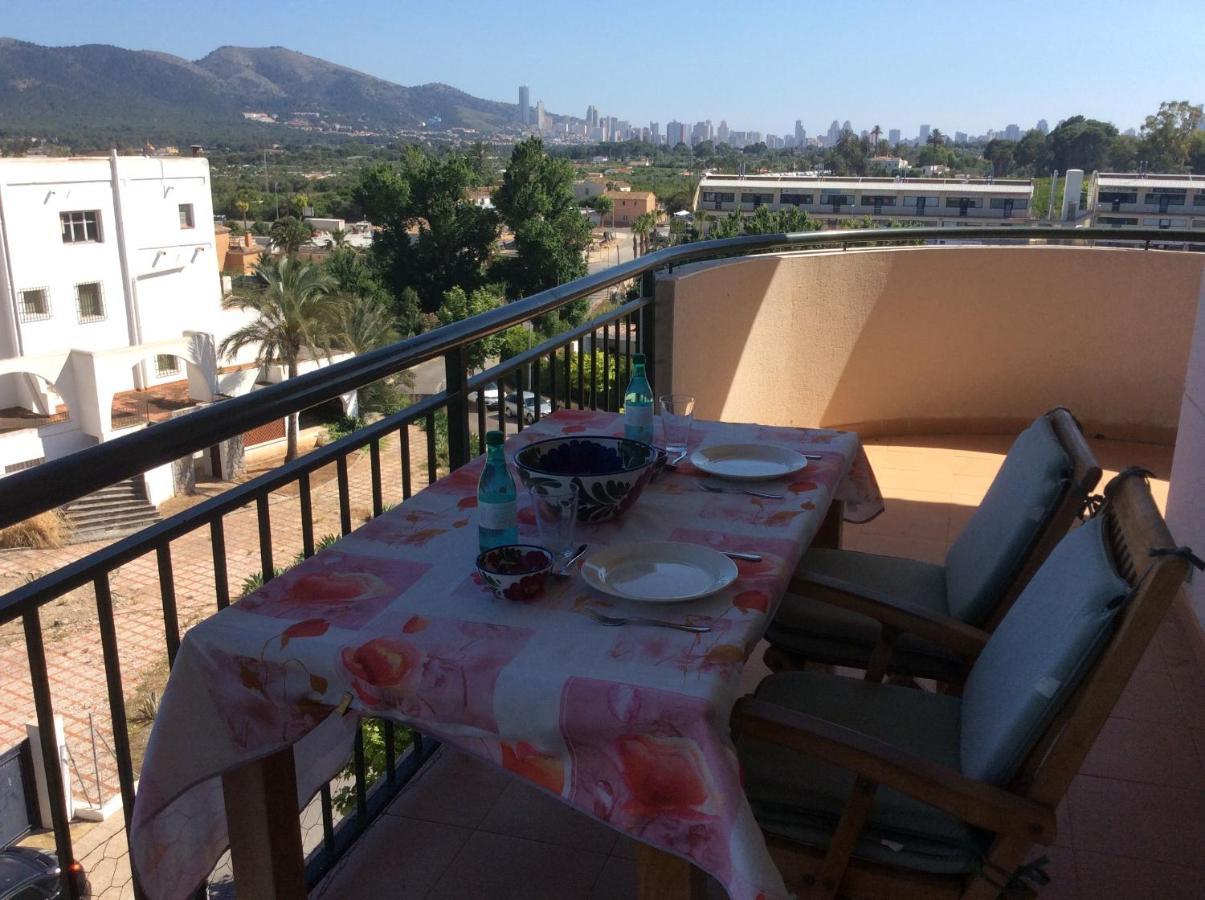 Arabiluk Apartment L'Alfas del Pi Luaran gambar